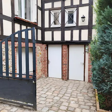 Gare Centre Menage Et Linges Inclus